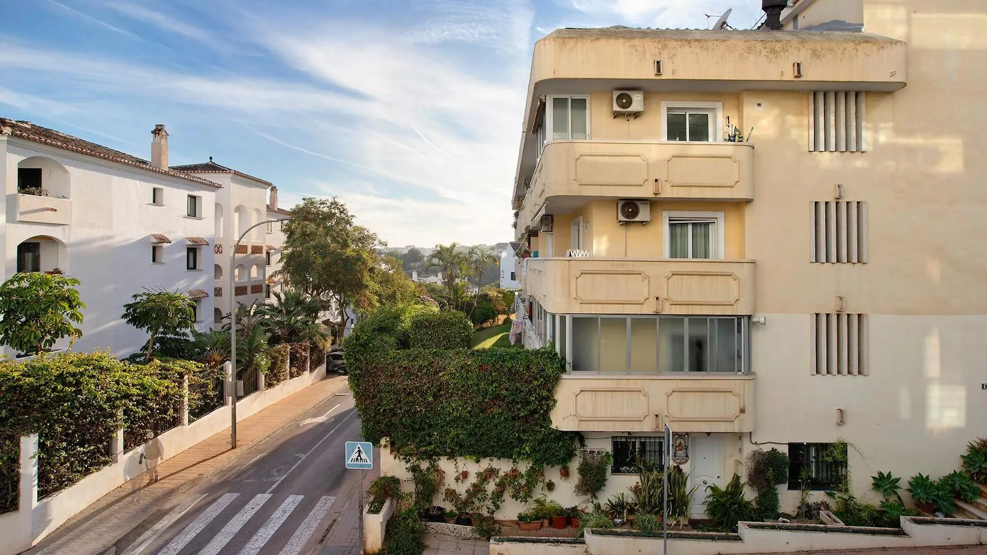 Edificio Italia contacts